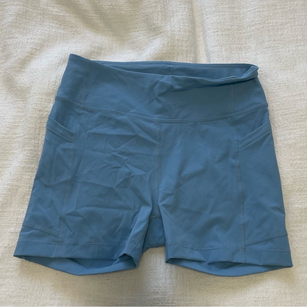 NWOT Outdoor Voices Superform Biker Shorts